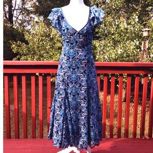 H&M V neck print dress